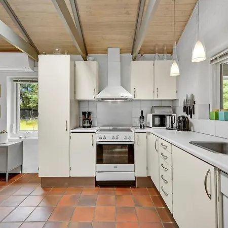 Stunning In With Kitchen * Blåvand